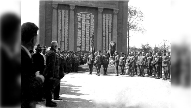 Пред 89 години е откриено Спомен-обележјето на полковите на софиската „железна“ дивизија, во која се зачувани имињата на околу 3.000 бугарски војници