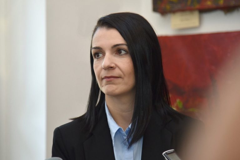 Костадиновска-Стојчевска во Париз на Генералната конференција на УНЕСКО