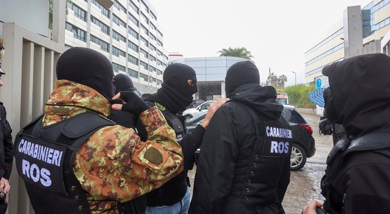 Голема акција во САД и Италија, уапсени 16 членови на озлогласеното семејство Гамбино
