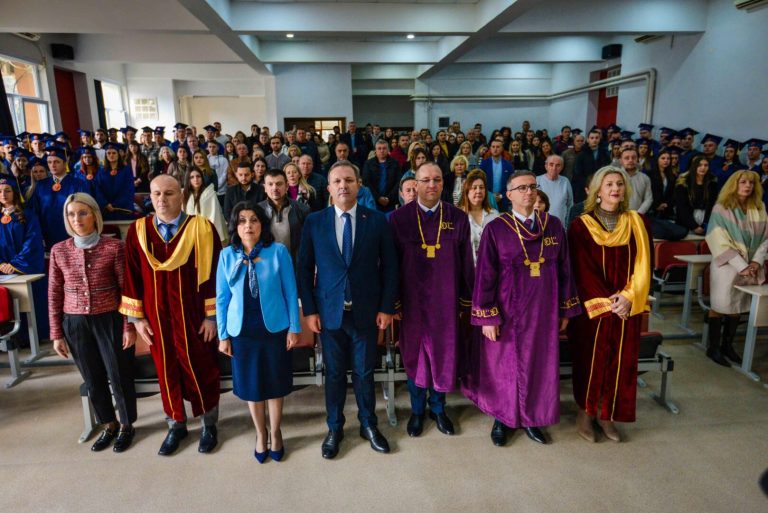 Најдобрата студентка на Факултетот за безбедност, Ивана Мукоска, ќе биде дел од МВР, посочи Спасовски