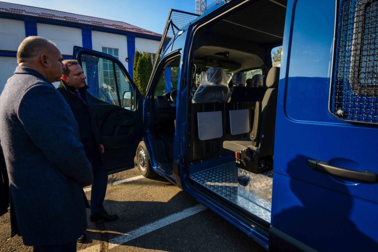 Спасовски: Нови 20 интервентни комбиња, ги модернизираме средствата неопходни за ефикасно и квалитетно извршување на полициските задачи