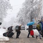 Во Словенија на места снег од речиси два метра, делови од Европа зафатени од снежна бура