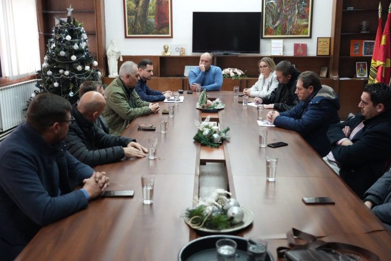 Појава на свинска болест “Африканска чума” кај свињите во Куманово, Димитриевски бара асистенција од МВР