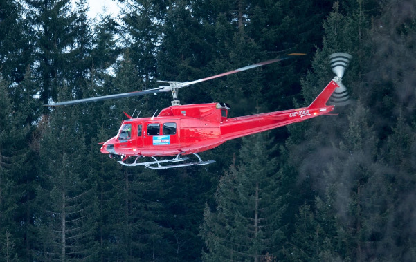 Несреќа во познат ски-центар: се откачи кабина на жичарница во Австрија, има повредени