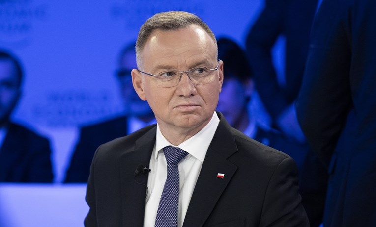 Полскиот претседател остро ја критикуваше Европската комисија
