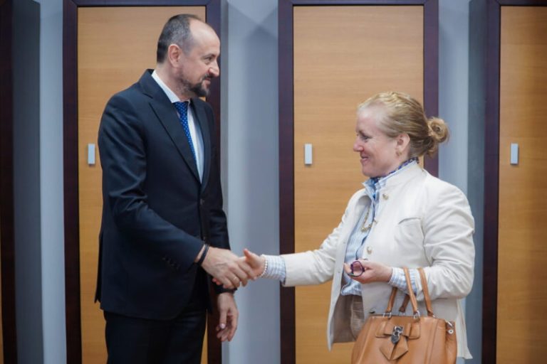 Битиќи – Смит: Обединетото Кралство и Северна Македонија имаат одлични економски односи и голем потенцијал за развој