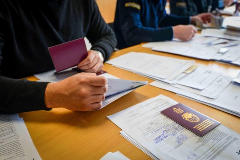 Бојмацалиев: Во декември и јануари постигнавме рекорден број од над 170.000 граѓани, кои биле фотографирани за патни исправи