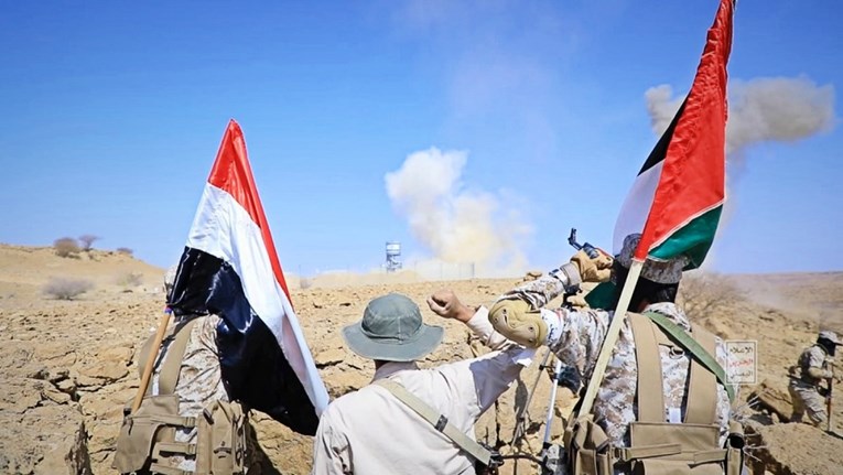 САД: Изведовме пет напади врз Хутите, откривме дека имаат подводни дронови