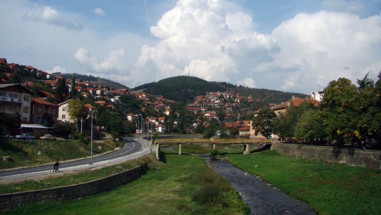(Видео) Со 5.000 денари Општината го награди победникот во потрагата по скриени велигденско јајце во Крива Паланка