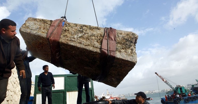 Научниците открија километарски ѕид во Балтичкото Море, потекнува од каменото доба