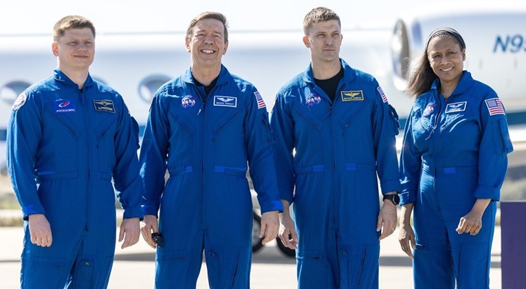 На вселенската станица пристигнаа четворица астронаути на НАСА, меѓу кои и еден Русин