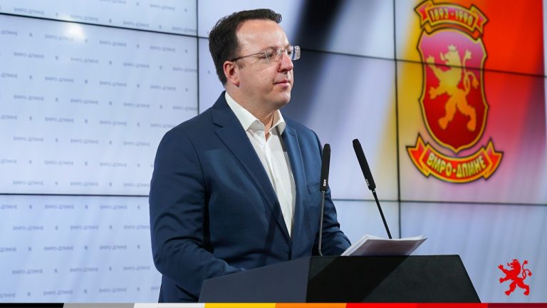 Николоски: Дали СДС, Ковачевски и Пендаровски го плаќаат консултантот Еисин со пари од кешот што го извлекувале од тендерите со РЕК