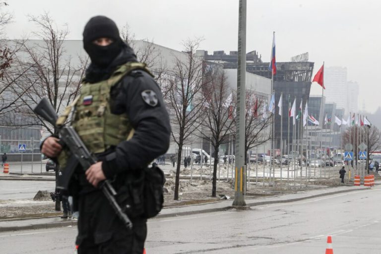 Бројот на жртвите во терористичкиот напад во Москва се искачи на 143