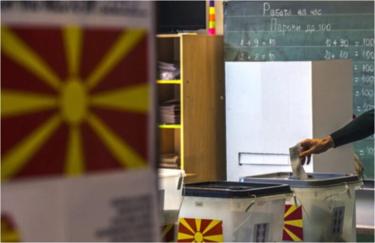 Три завршни митинзи на претседателските кампањи денеска во Скопје, кампањата за парламентарни избори продолжува