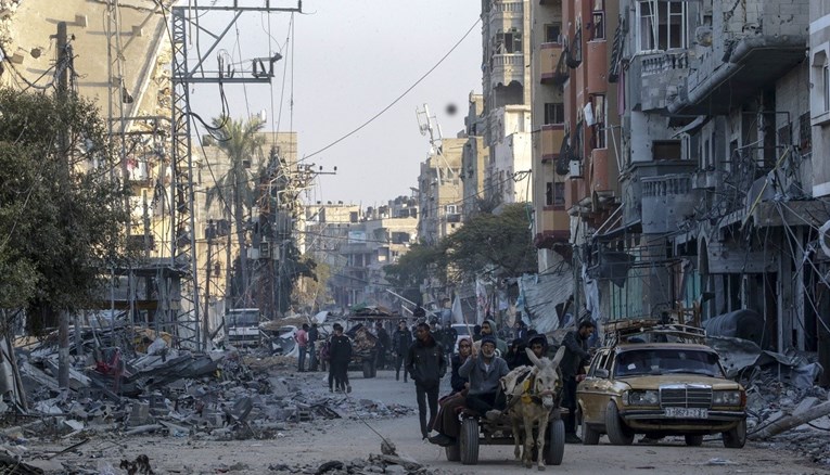 „Хамас има понуда која е крајно дарежлива“, рече Блинкен