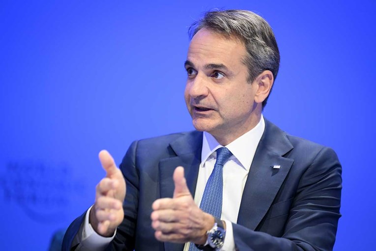 Мицотакис:  Очекувам од новиот премиер  изјава дека името на неговата земја е Северна  Македонија и тоа ќе го користи во и вон неговата земја