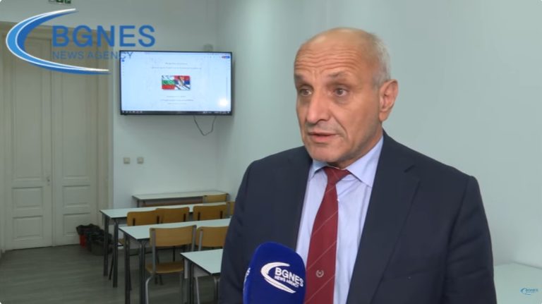(Видео) Проф. д-р Митев: Србија повеќе од еден век гради непријателски имиџ на Бугарија