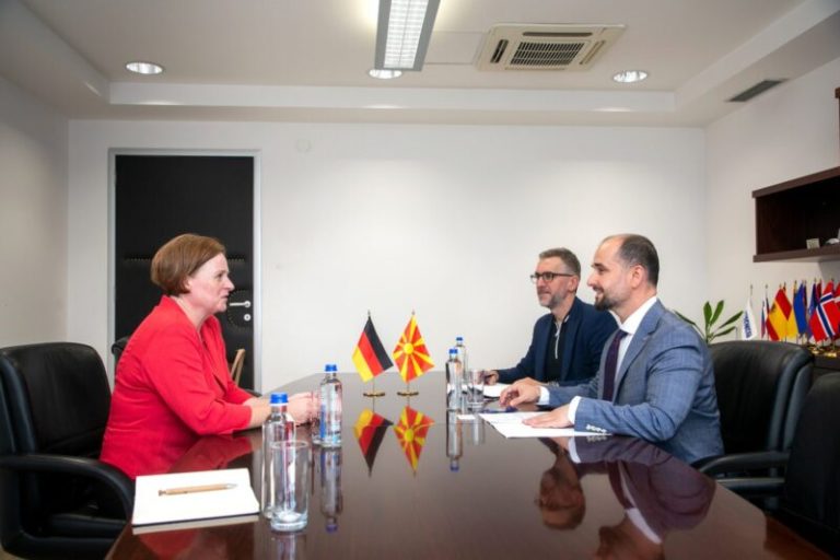 Муртезани-Дрекслер: разговарано за европските интеграции и билатералните односи меѓу двете земји