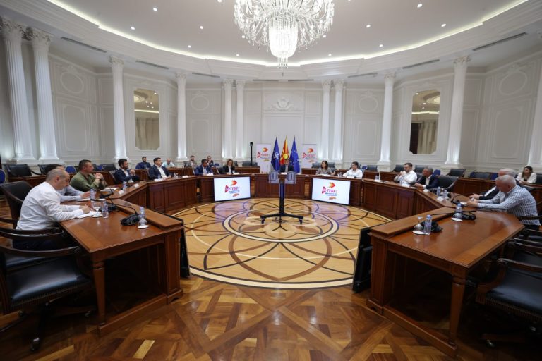 Перински се состана со градоначалниците од Источниот плански регион: Ме радува што општините покажуваат подготвеност за реализација на издржани проекти