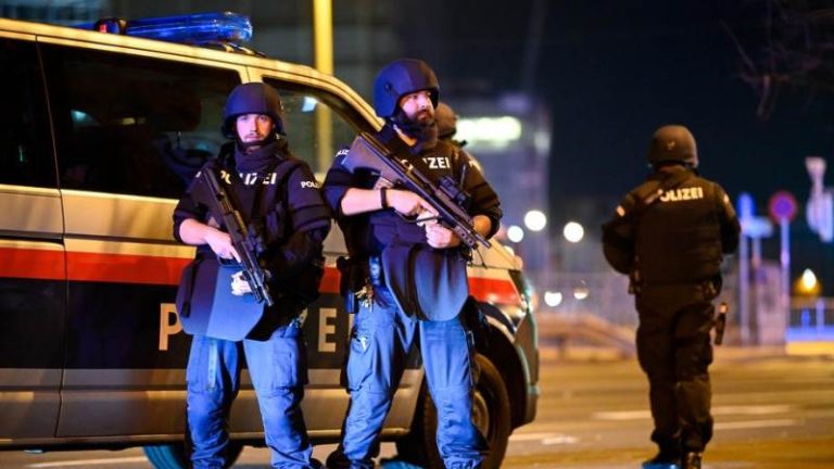 Беран А. е терористот по потекло од Македонија, кој го планирал нападот во Виена