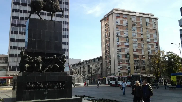 Белград организира масовна кампања против бугарскиот конзул во Ниш, кој наводно ја дестабилизирал Србија