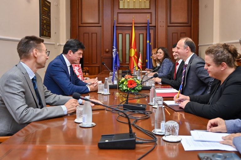 Прва средба на претседателот на Собранието, Гаши со новиот амбасадор на ЕУ Михаилис Рокас