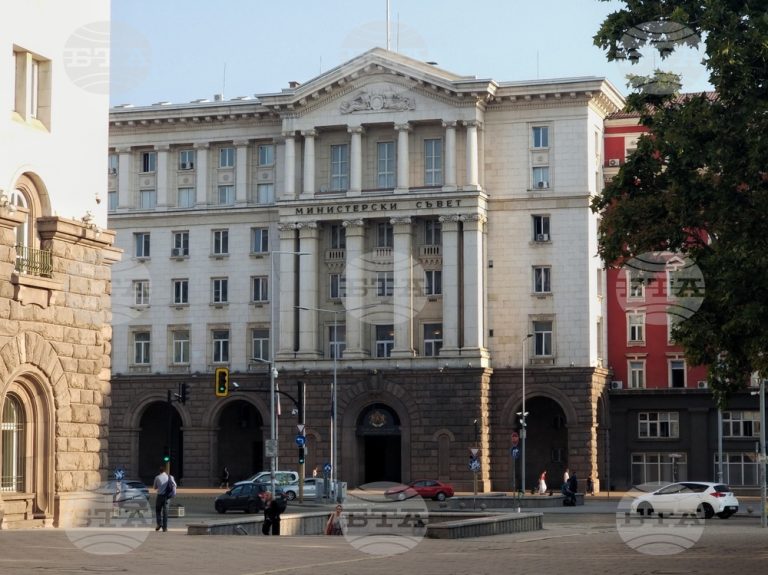 Во Павел Бања и Сапарева Бања ќе бидат основани болници за рехабилитација