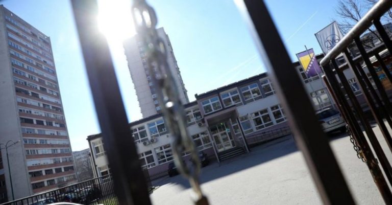 Нови пријави за бомби во училиштата во БиХ