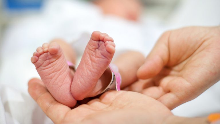 Со вонреден инспекциски надзор ќе се утврдува дали има пропусти во лекувањето на починатото бебе