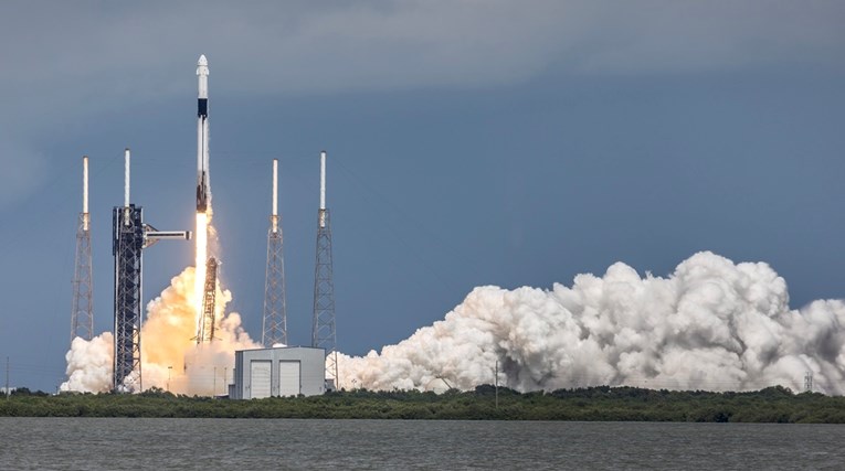 Истрагата против „Спејс Икс“ е затворена, ракетата „Фалкон 9“ може повторно да лета