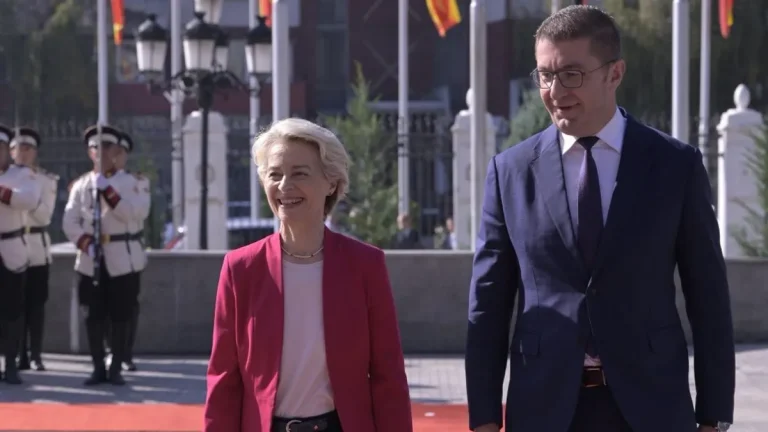 Фон дер Лајен посетата на Скопје ја започна со средба со Мицкоски