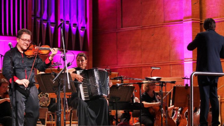 Националната турнеја на Плевенската филхармонија ќе ја воодушеви публиката во Варна и Сливен