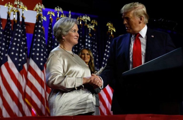 Трамп објави дека Сузи Вајлс ќе биде шеф на кабинетот на Белата куќа