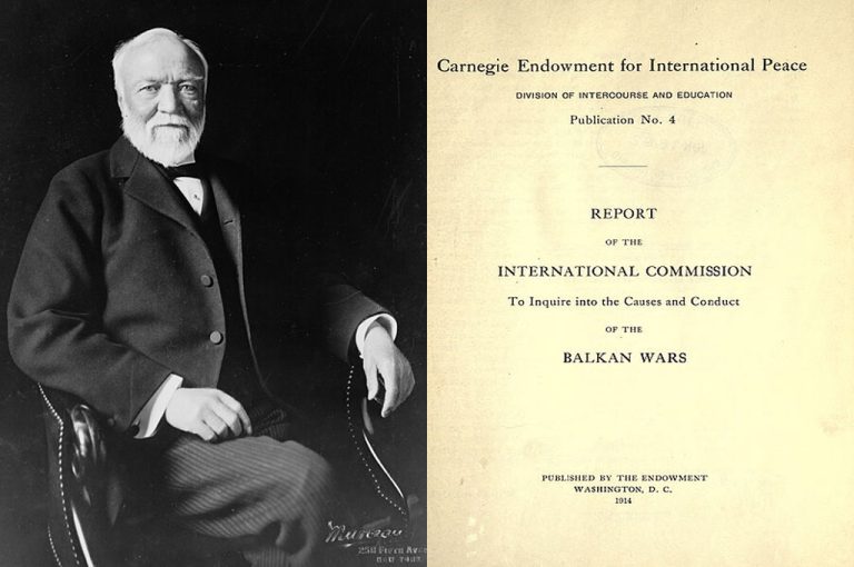На 25 ноември 1835 г. во Шкотска е роден американскиот индустријалец и филантроп Ендрју Карнеги