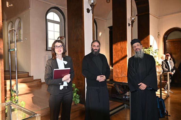 Во Централната библиотека на Софискиот универзитет отворена изложбата „Зограф, како што го видовме“