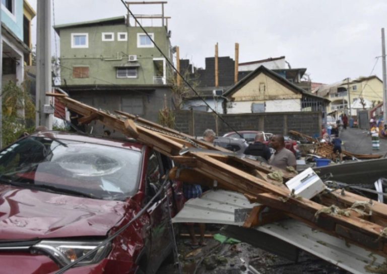 Најмалку 34 лица загинаа во циклонот Чидо во Мозамбик