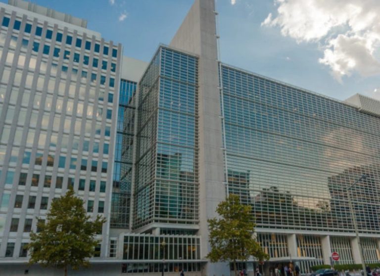 Украина доби милијарда долари од Велика Британија и Јапонија како дел од програмата на Светската банка