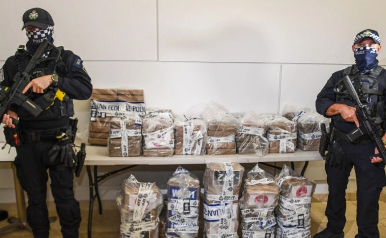 Полицијата во Австралија заплени рекордни 2,3 тони кокаин и уапси 13 лица