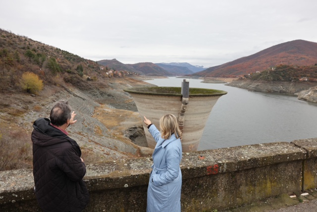 Божиновска во ХЕЦ Тиквеш: Водостојот на критичното ниво, последица од несовесно управување, времето за акција е сега