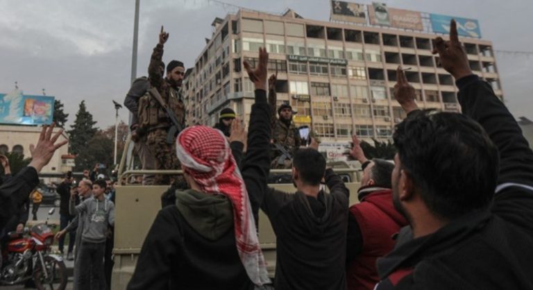 Демократско обновување или враќање на хаосот: Што ќе се случува во Сирија по падот на претседателот