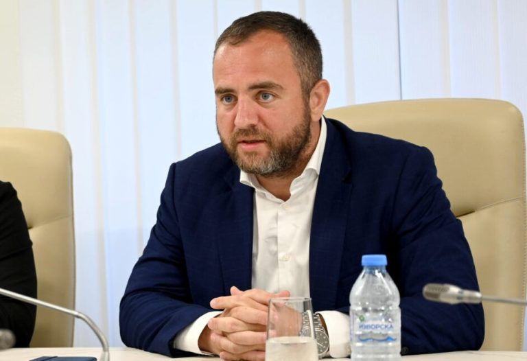 Зошто Тошковски дозволи Груби да избега, прашува СДСМ