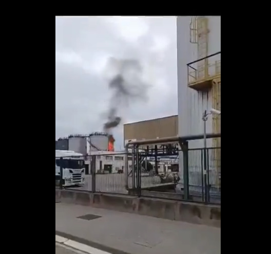 (Видео) Експлозија во европско пристаниште – има загинати