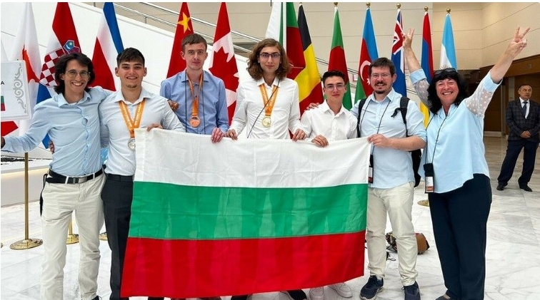 Бугарските тимови по природни науки заземаат водечки позиции на меѓународните олимпијади