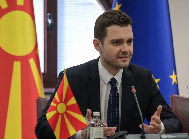 Муцунски на Европската конференција на Универзитетот Харвард