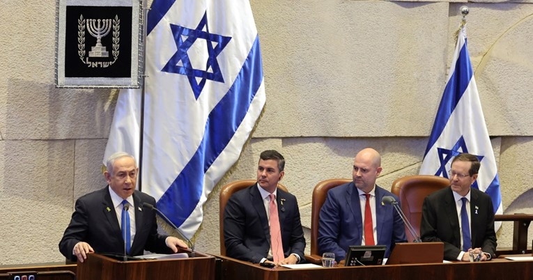 Канцеларијата на Нетанјаху го обвини Хамас дека се повлекува од делови од договорот за да се обиде да „изнуди отстапки“