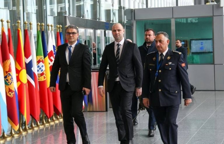 Мисајловски на состанокот на контакт групата за Украина, за првпат реализирана под водство на Обединетото Кралство