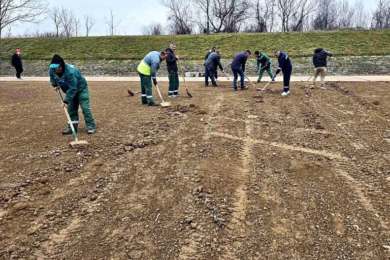 Град Скопје: Се започнува со обнова на зелениот појас на кејот на реката Вардар, на потегот од мостот „8 Септември“ до мостот Обединети Нации