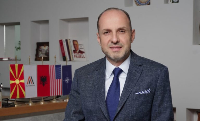 Ибрахими: Имаме обврска да ја промениме преамбулата на Уставот и да го смениме пежоративниот термин „20 отсто“ за албанскиот јазик