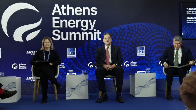 Божиновска од Атина: Македонија не е повеќе пасивен набљудувач, инвестираме и градиме независен енергетски систем кој ќе ја зајакне стабилноста на целиот регион