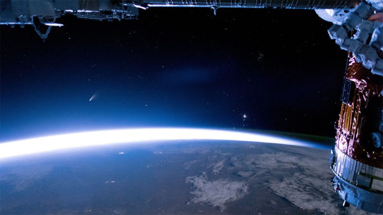 Ученици од Бугарија победија на конкурс во САД за дизајнирање вселенска колонија